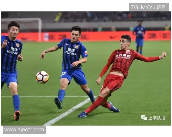 上海足球队以72分领跑奥运会积分榜展现强劲实力与团队合作精神