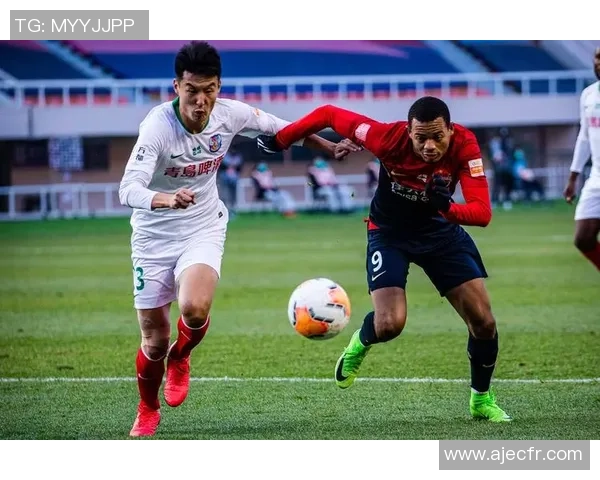 专业解读：深圳足球队的包夹打法